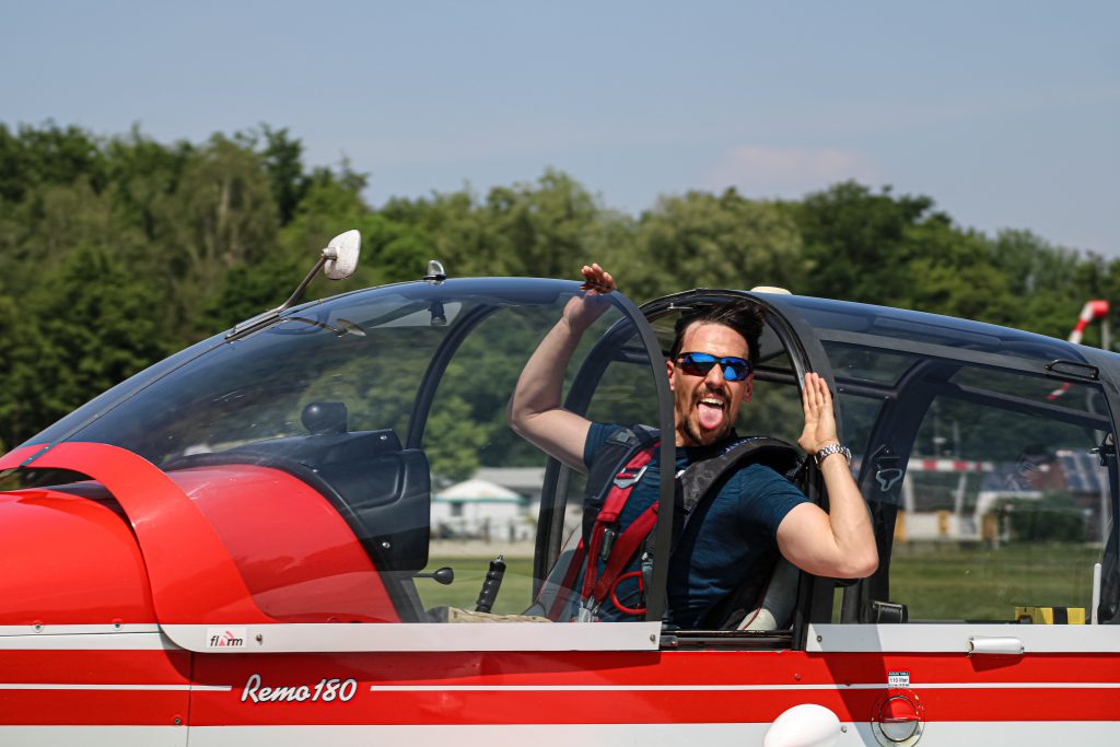 Flight Examiner Sebastian Walter