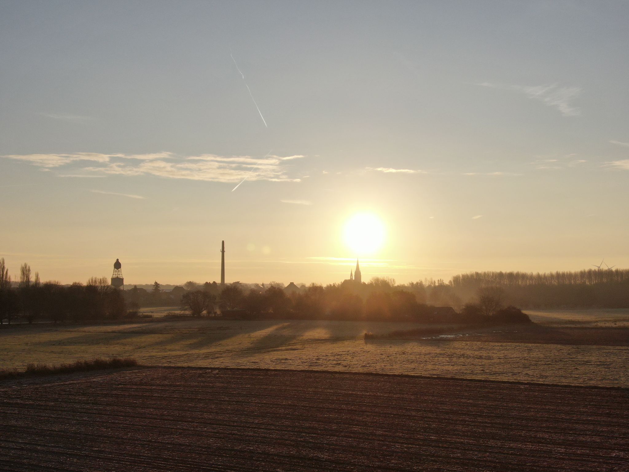 Sonnenaufgang über dem Flugplatz Grefrath-Niershorst